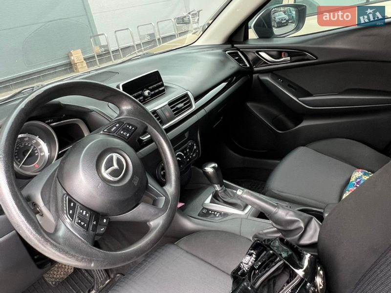 Седан Mazda 3 2014 в Одессе