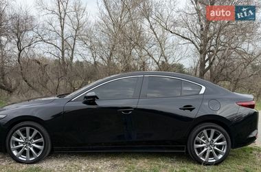 Седан Mazda 3 2024 в Днепре