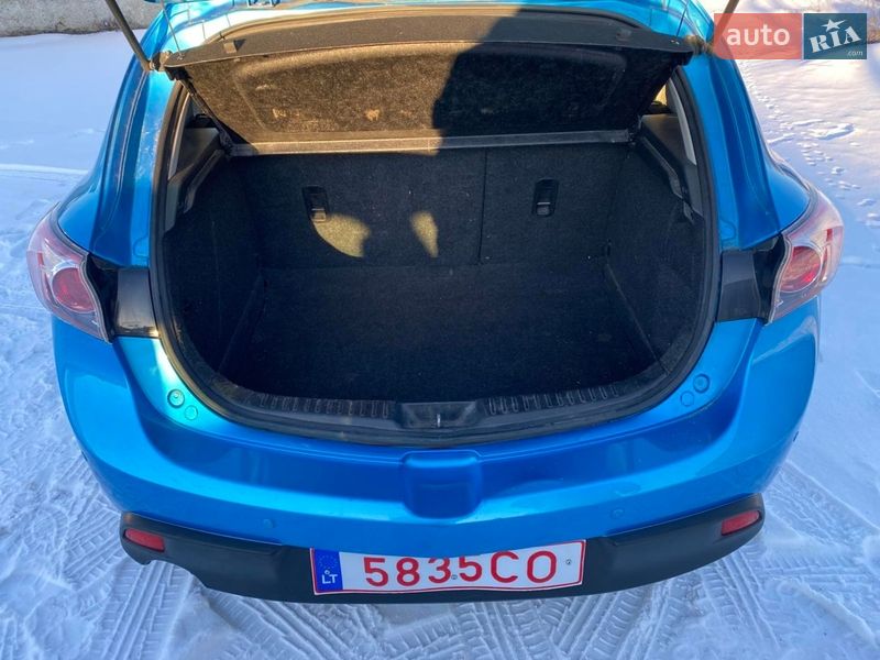 Хэтчбек Mazda 3 2009 в Лубнах