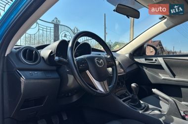 Хэтчбек Mazda 3 2009 в Калуше