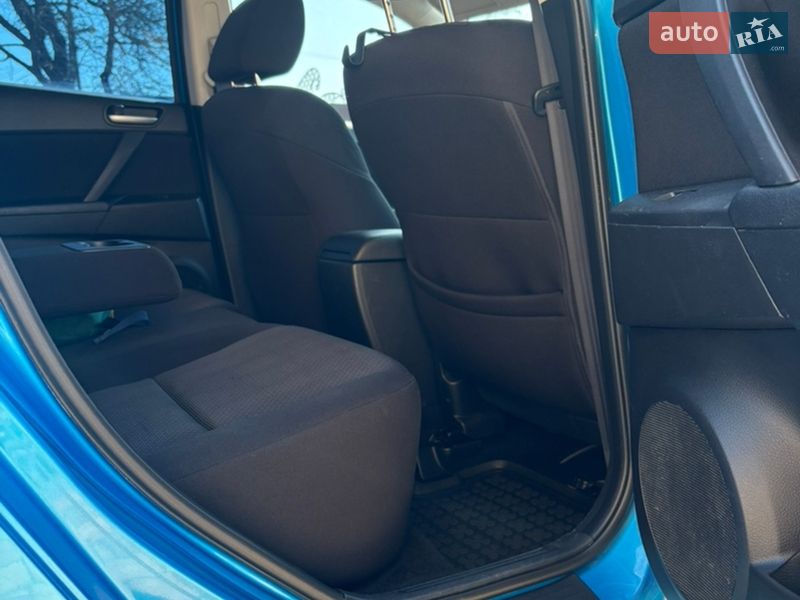 Хэтчбек Mazda 3 2009 в Калуше