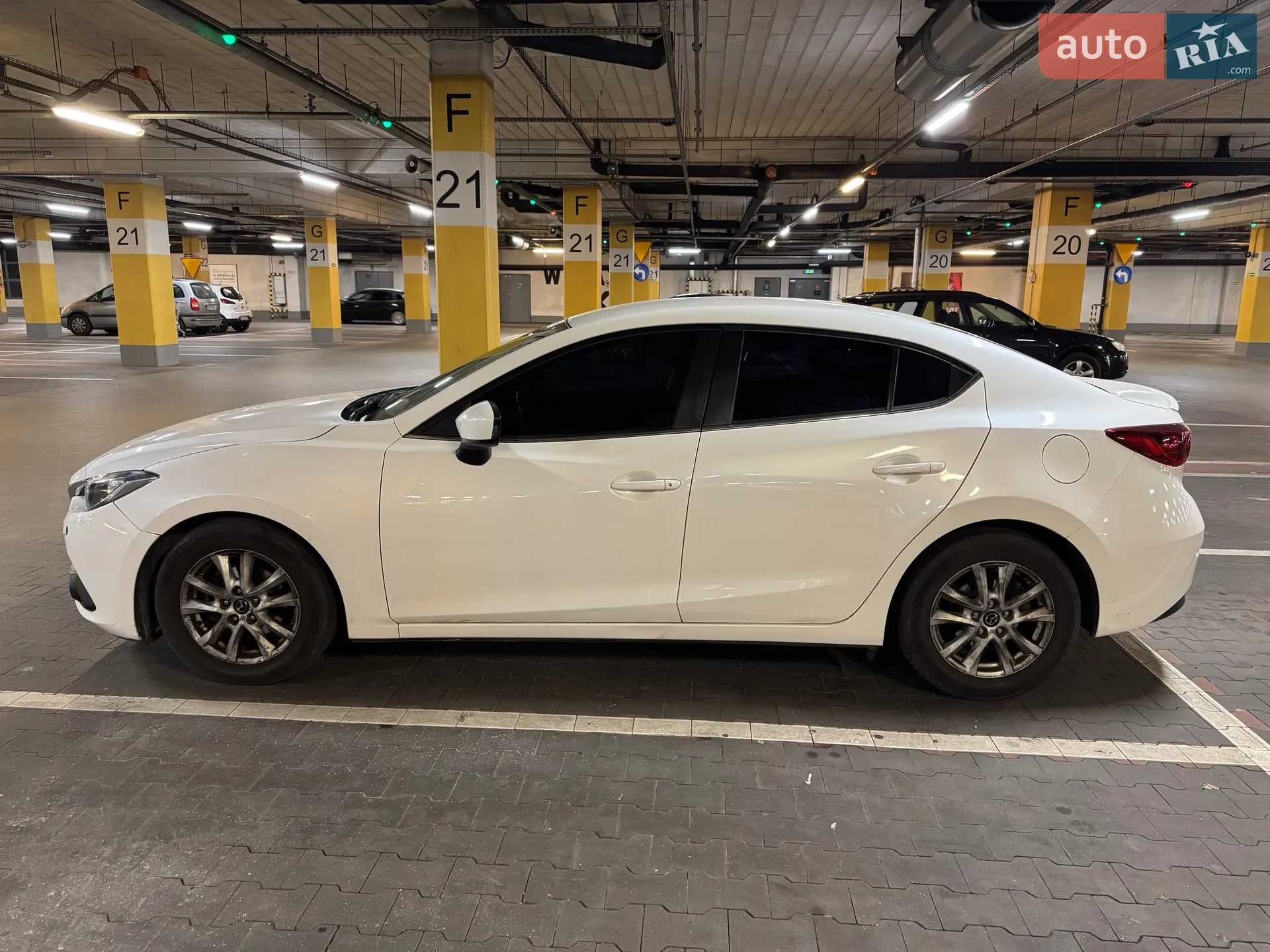 2016 Mazda 3 - мініатюра 8