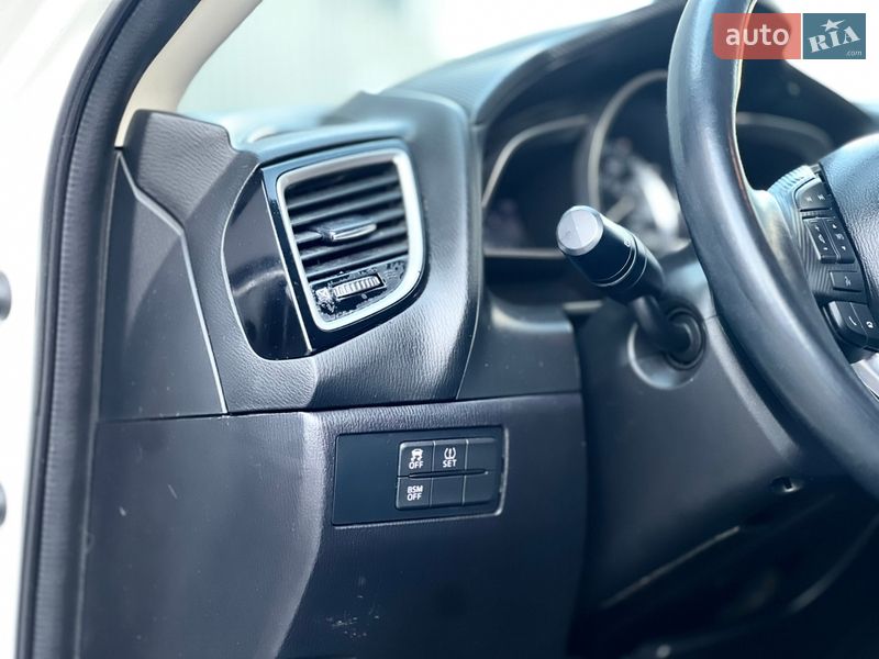 Седан Mazda 3 2015 в Миколаєві