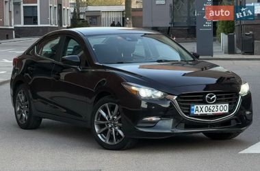 Седан Mazda 3 2018 в Киеве