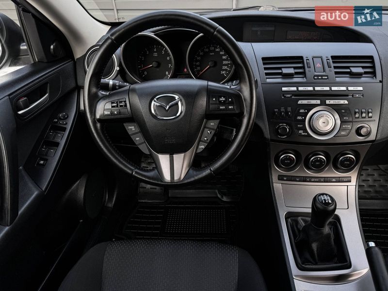 Хетчбек Mazda 3 2010 в Черкасах фото 7 Хетчбек Mazda 3 2010 в Черкасах