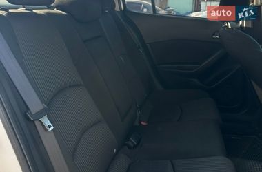 Седан Mazda 3 2015 в Одесі