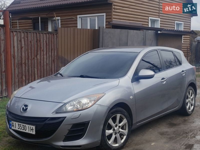 Хэтчбек Mazda 3 2009 в Шостке