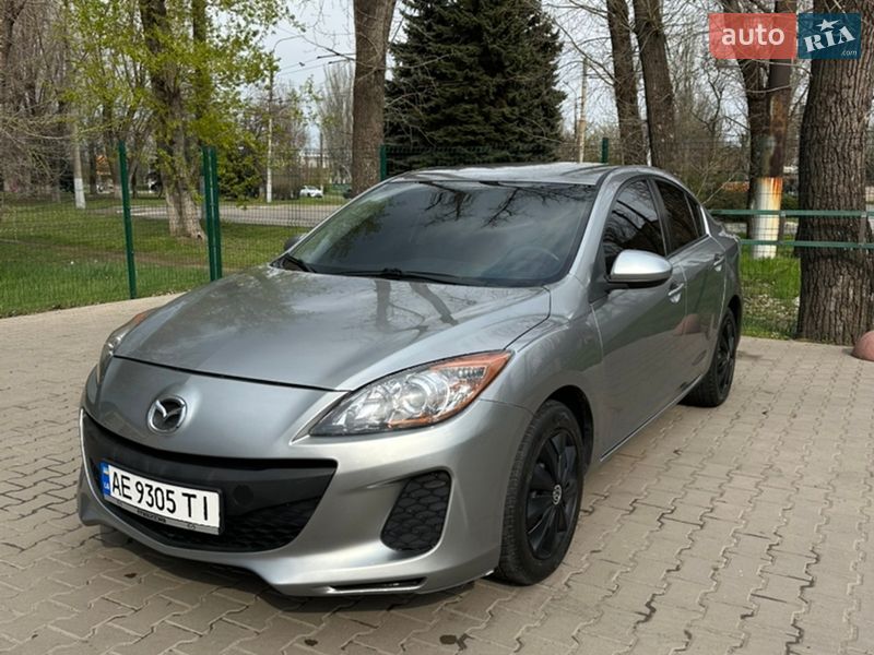 Седан Mazda 3 2012 в Кривом Роге фото 3 Седан Mazda 3 2012 в Кривом Роге