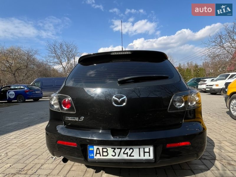 Хетчбек Mazda 3 2008 в Чернівцях