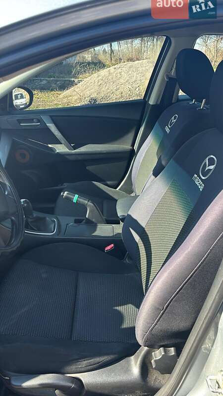 Хэтчбек Mazda 3 2012 в Жмеринке