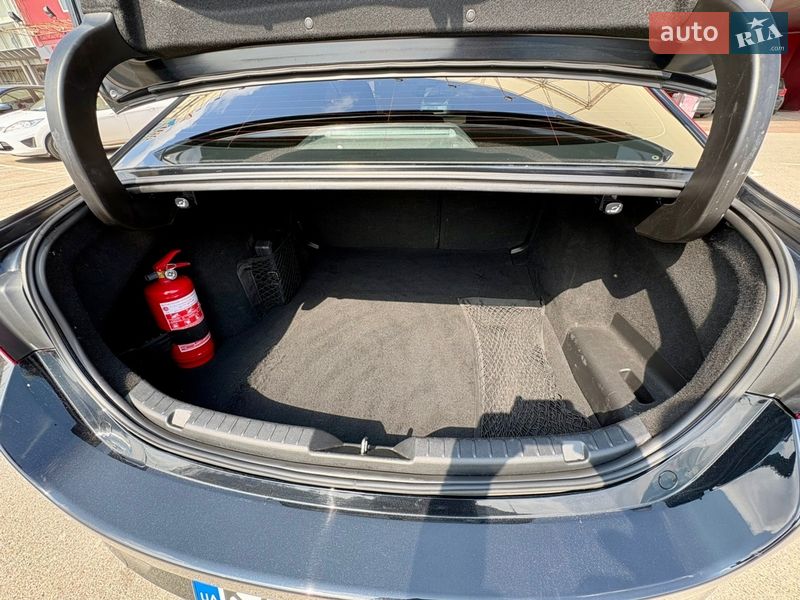 Седан Mazda 3 2020 в Києві