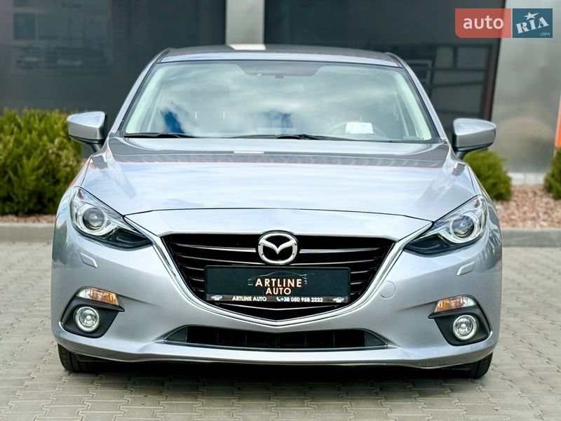 Седан Mazda 3 2016 в Харкові