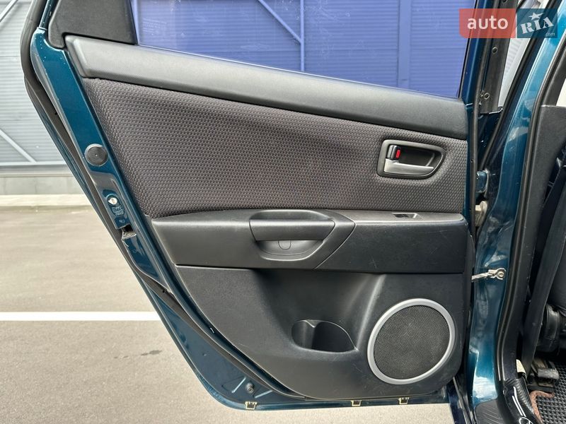 Хетчбек Mazda 3 2006 в Києві