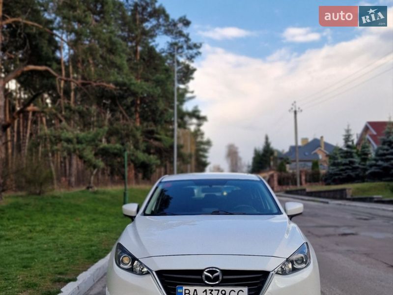 Хетчбек Mazda 3 2015 в Києві фото 7 Хетчбек Mazda 3 2015 в Києві