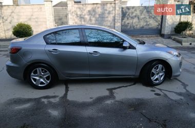 Седан Mazda 3 2011 в Херсоне