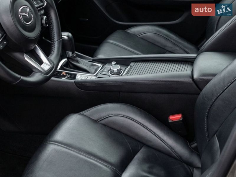 Хэтчбек Mazda 3 2017 в Днепре фото 5 Хэтчбек Mazda 3 2017 в Днепре
