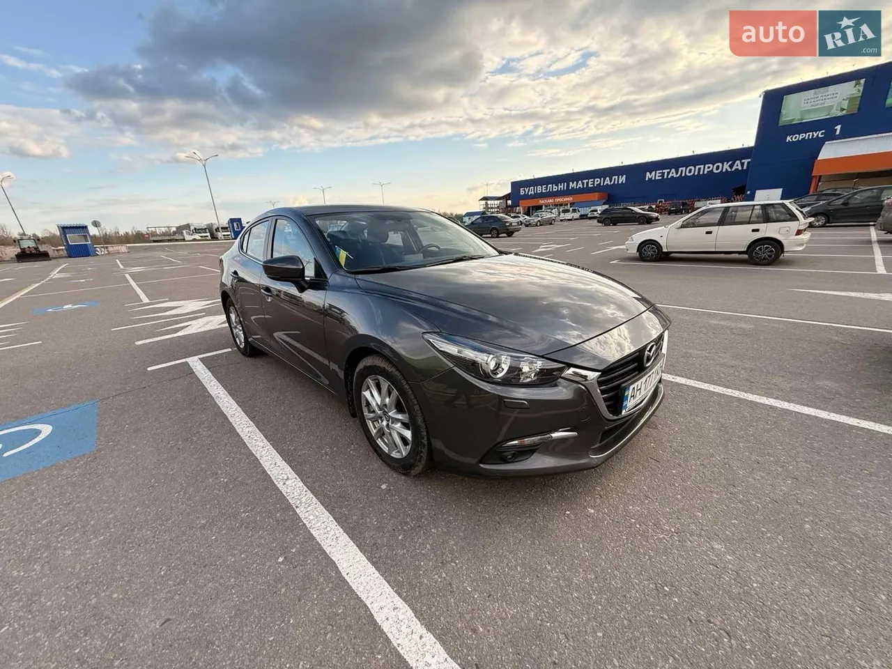 2017 Mazda 3 - мініатюра 15