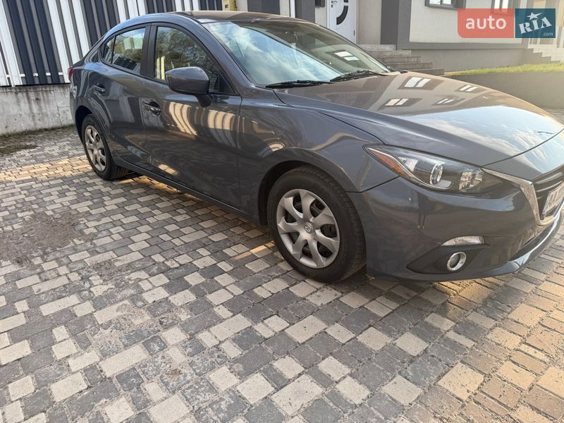 Седан Mazda 3 2014 в Києві