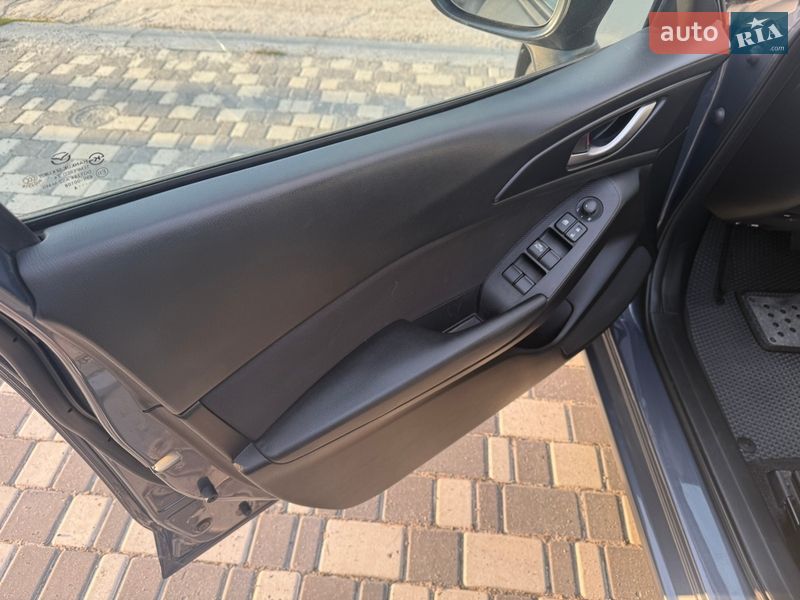Седан Mazda 3 2014 в Києві