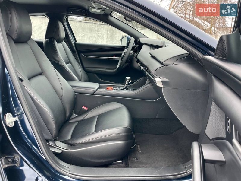 Хетчбек Mazda 3 2022 в Києві фото 15 Хетчбек Mazda 3 2022 в Києві