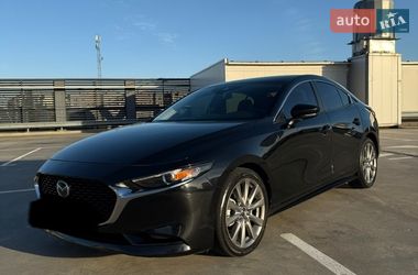 Седан Mazda 3 2020 в Киеве