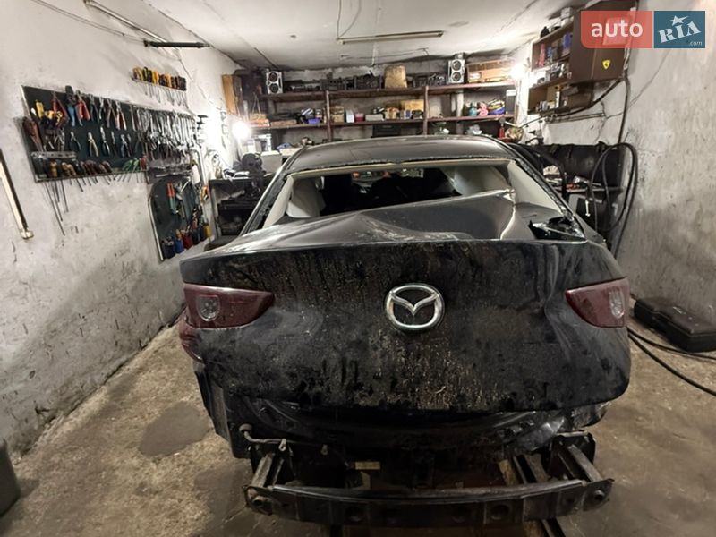 Седан Mazda 3 2020 в Киеве фото 7 Седан Mazda 3 2020 в Киеве