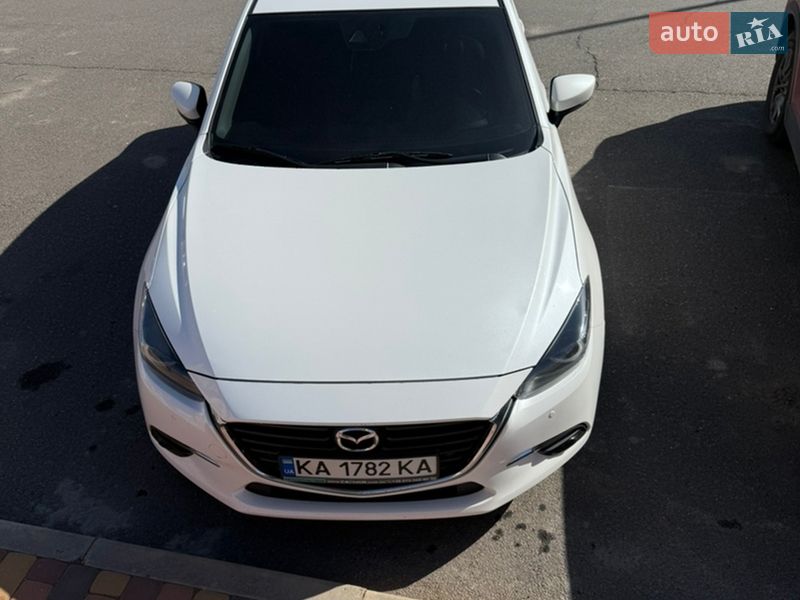 Mazda 3 2018