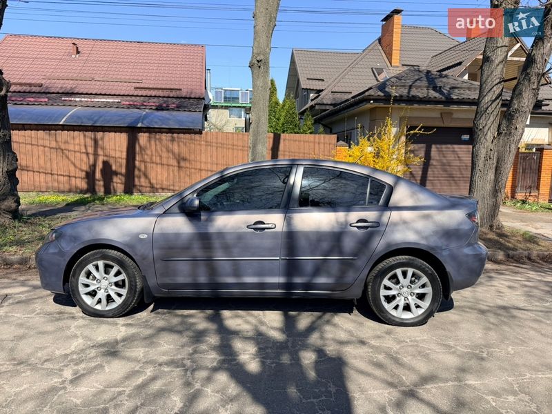 Седан Mazda 3 2007 в Киеве