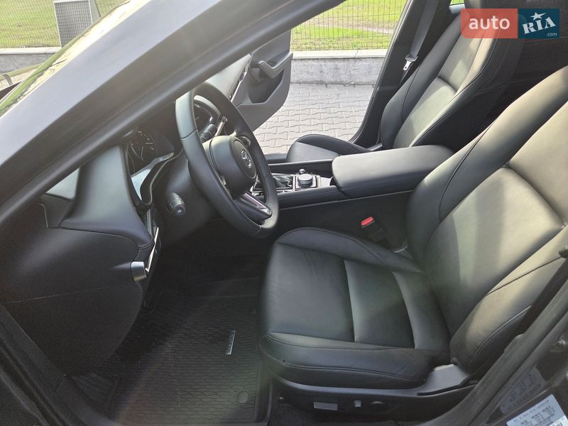 Хетчбек Mazda 3 2024 в Києві