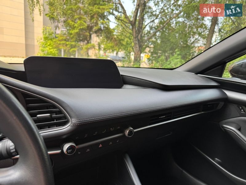 Хэтчбек Mazda 3 2022 в Харькове