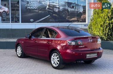 Седан Mazda 3 2008 в Черновцах