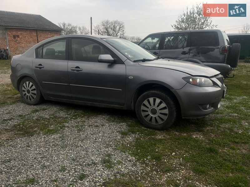 Хэтчбек Mazda 3 2004 в Тернополе
