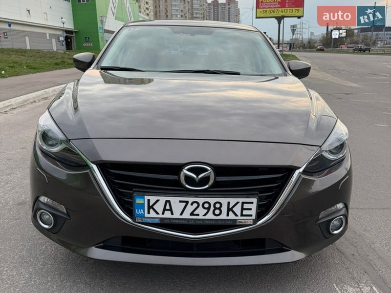 Mazda 3 2015