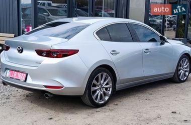 Седан Mazda 3 2019 в Луцке