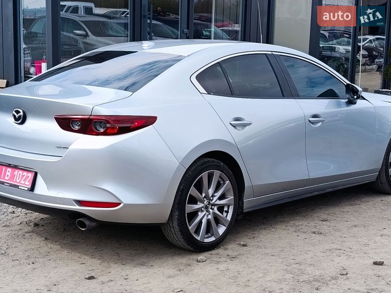 Седан Mazda 3 2019 в Луцке