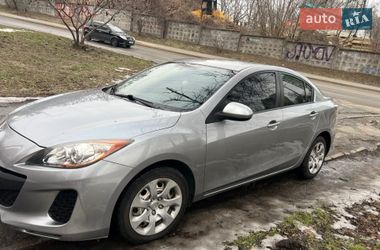 Седан Mazda 3 2013 в Киеве