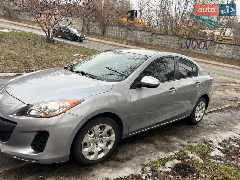 Mazda 3 2013