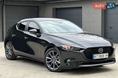 Хетчбек Mazda 3 2023 в Івано-Франківську