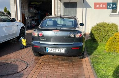 Седан Mazda 3 2008 в Черкасах