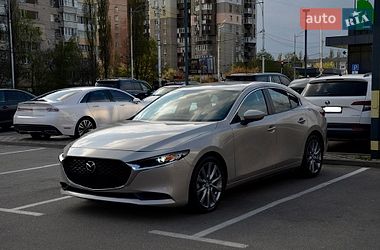Седан Mazda 3 2023 в Києві