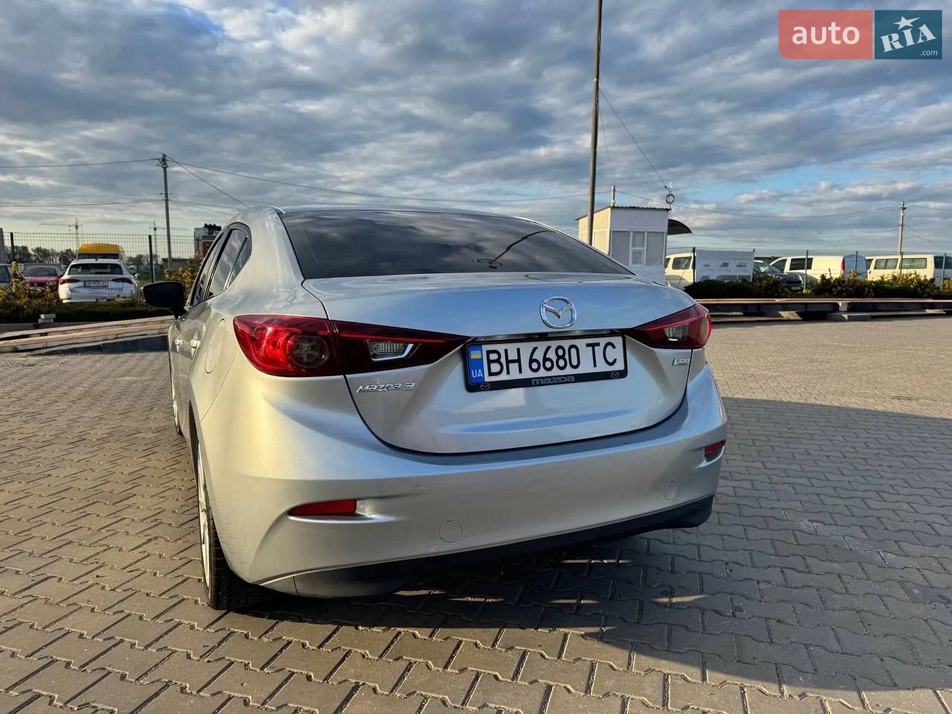 2017 Mazda 3 - мініатюра 6