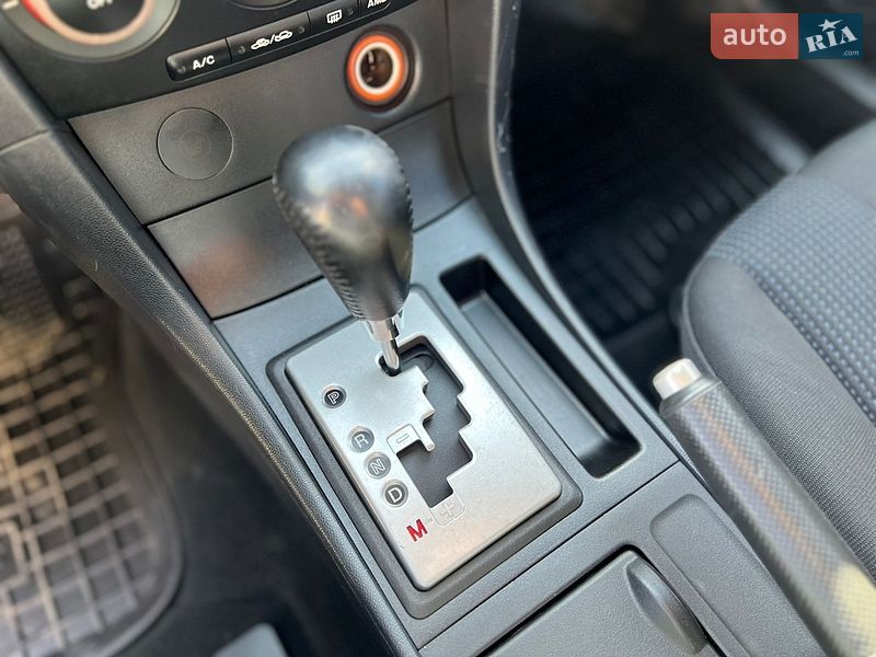 Седан Mazda 3 2005 в Ковеле