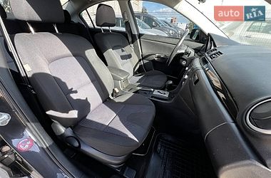 Седан Mazda 3 2005 в Ковеле