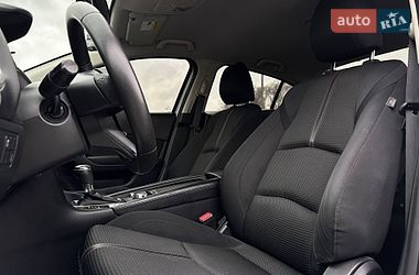 Седан Mazda 3 2017 в Ивано-Франковске
