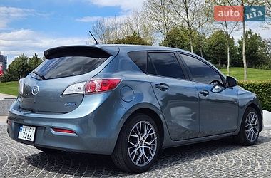 Хэтчбек Mazda 3 2013 в Днепре