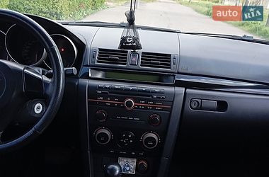 Седан Mazda 3 2006 в Кривому Розі