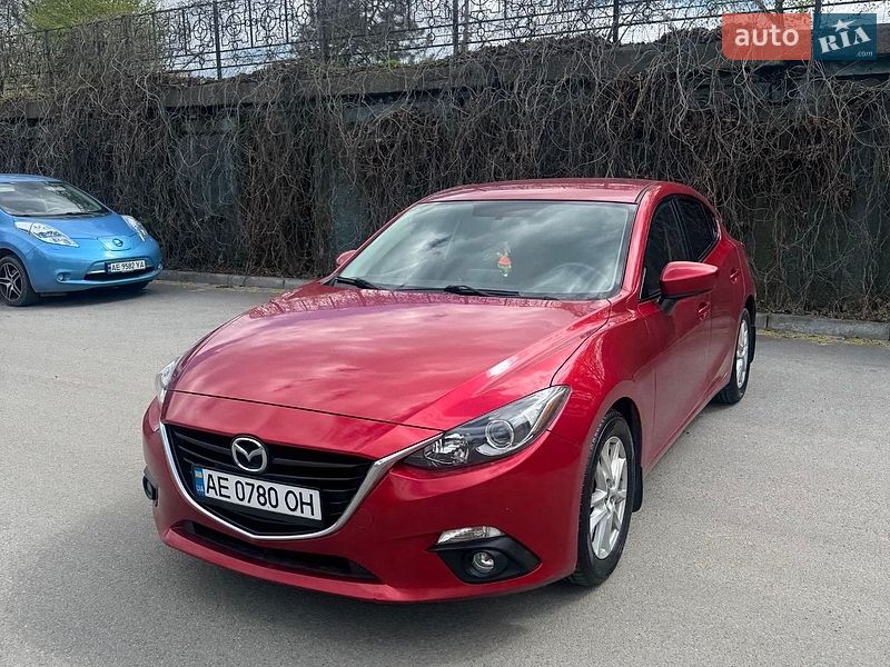 Хетчбек Mazda 3 2016 в Дніпрі фото 3 Хетчбек Mazda 3 2016 в Дніпрі