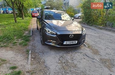 Седан Mazda 3 2018 в Львові