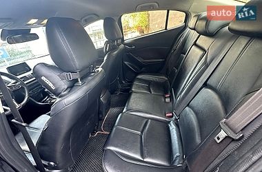 Седан Mazda 3 2016 в Одессе