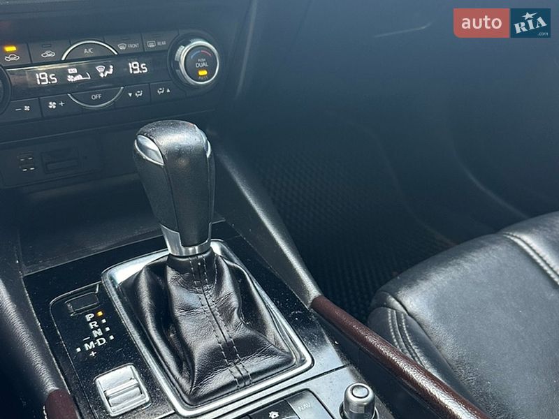 Седан Mazda 3 2016 в Одессе
